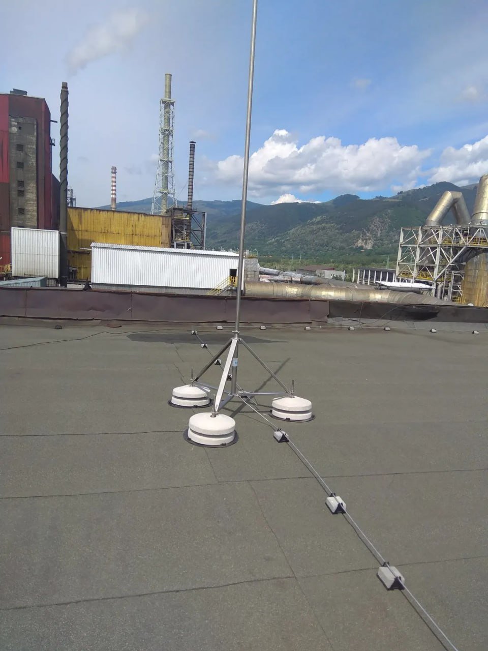 Мълниезащита на индустриални обекти с гръмоотвод